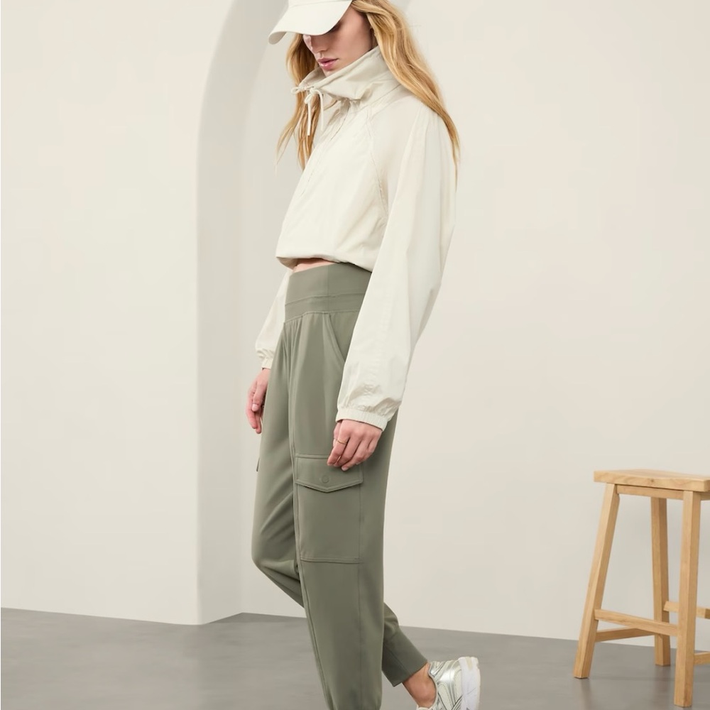 VENICE HIGH RISE CARGO JOGGER - Picture 3 of 5